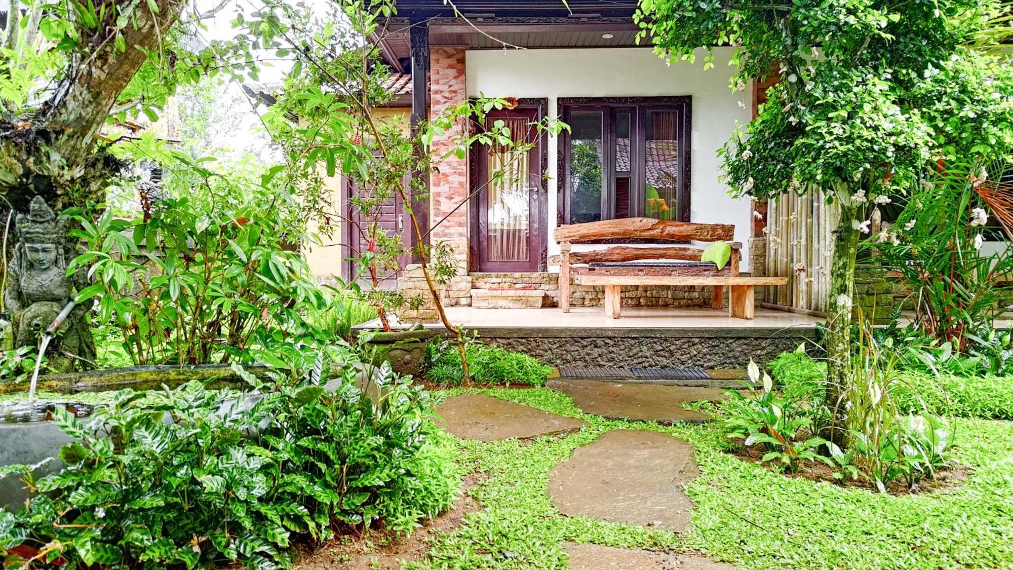 Tangkas House Homestay Tampaksiring