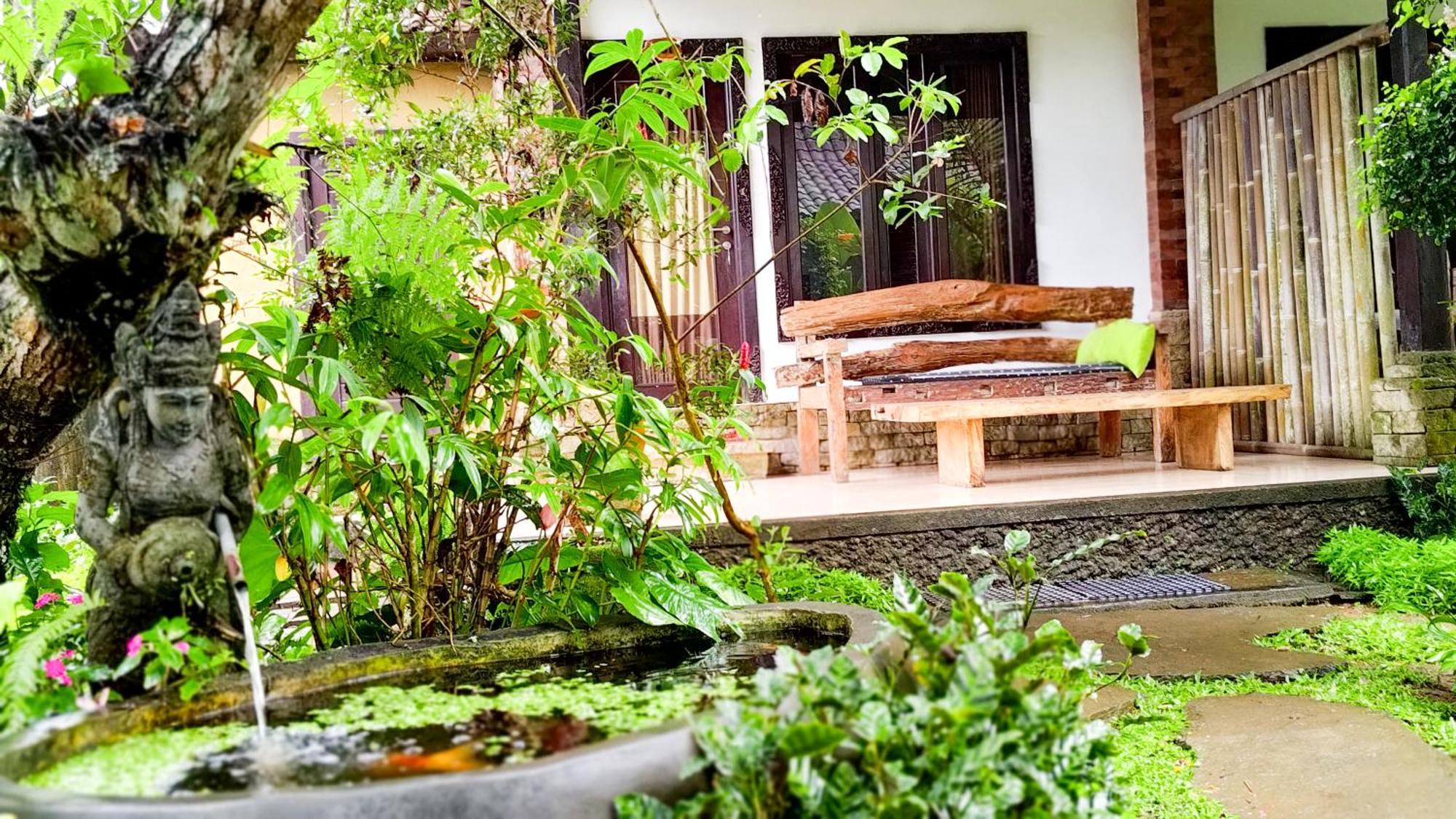 Tangkas House Homestay *